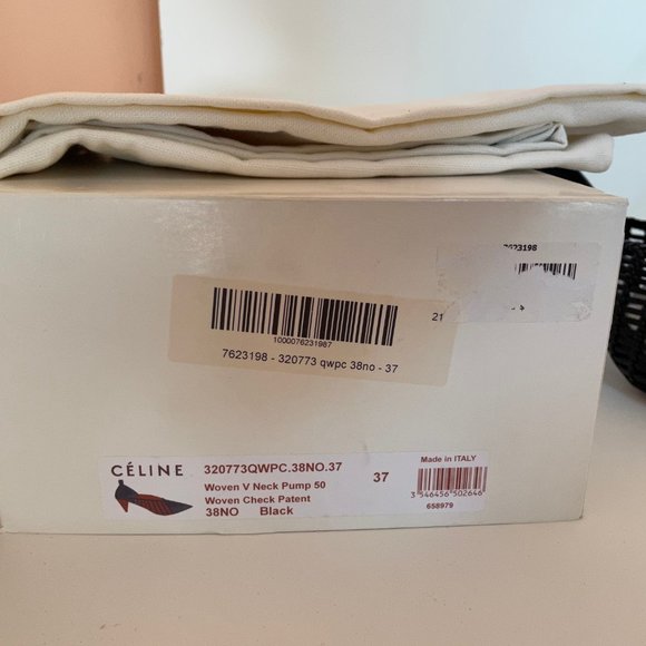 Celine V-Neck - Picture 5 of 6